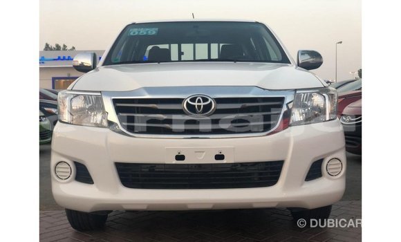Buy Import Toyota Hilux White Car in Import - Dubai in Abia State Buy Import Toyota Hilux White Car in Import - Dubai in Abia State