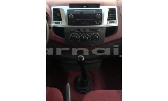 Buy Import Toyota Hilux White Car in Import - Dubai in Abia State Buy Import Toyota Hilux White Car in Import - Dubai in Abia State