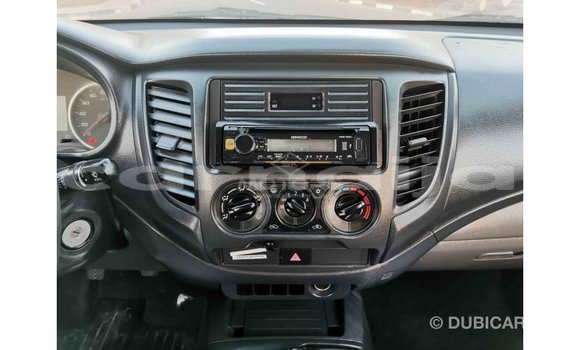 Buy Import Mitsubishi L200 White Car in Import - Dubai in Abia State Buy Import Mitsubishi L200 White Car in Import - Dubai in Abia State