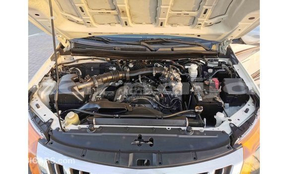 Buy Import Mitsubishi L200 White Car in Import - Dubai in Abia State Buy Import Mitsubishi L200 White Car in Import - Dubai in Abia State