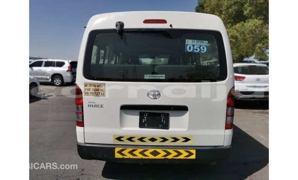 Acheter Import Voiture Toyota Hiace Blanc à Import - Dubai, État d'Abia Acheter Import Voiture Toyota Hiace Blanc à Import - Dubai, État d'Abia