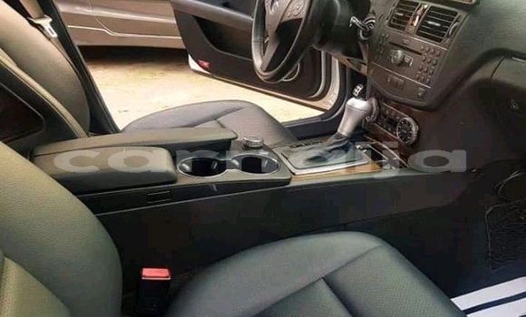 Acheter Occasion Voiture Mercedes-Benz C–Class Gris à Agbara, Ogun Acheter Occasion Voiture Mercedes-Benz C–Class Gris à Agbara, Ogun