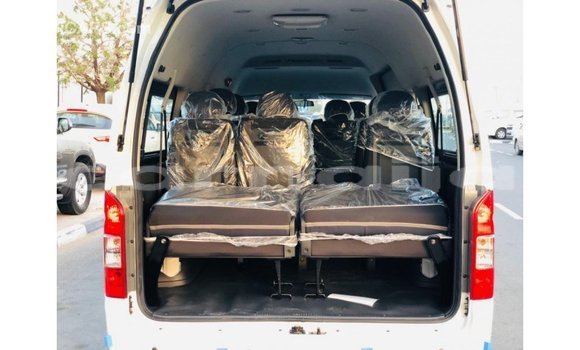 Buy Import Foton Tunland White Car in Import - Dubai in Abia State Buy Import Foton Tunland White Car in Import - Dubai in Abia State