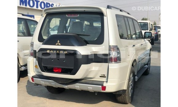 Buy Import Mitsubishi Pajero White Car in Import - Dubai in Abia State Buy Import Mitsubishi Pajero White Car in Import - Dubai in Abia State