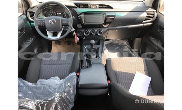 Buy Import Toyota Hilux White Car in Import - Dubai in Abia State Buy Import Toyota Hilux White Car in Import - Dubai in Abia State