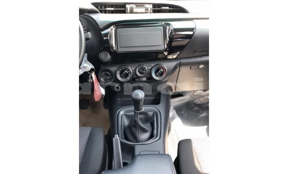 Buy Import Toyota Hilux White Car in Import - Dubai in Abia State Buy Import Toyota Hilux White Car in Import - Dubai in Abia State