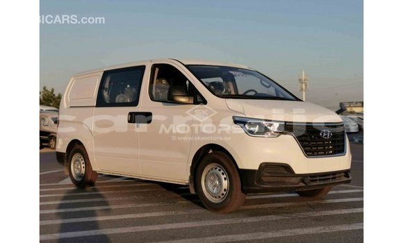 Buy Import Hyundai Accent White Car in Import - Dubai in Abia State Buy Import Hyundai Accent White Car in Import - Dubai in Abia State