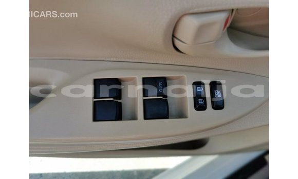 Buy Import Toyota Yaris White Car in Import - Dubai in Abia State Buy Import Toyota Yaris White Car in Import - Dubai in Abia State