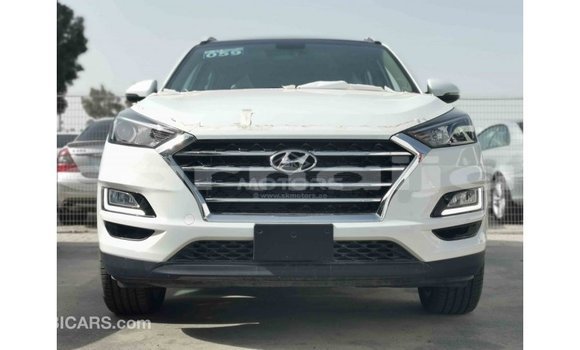 Acheter Import Voiture Hyundai Tucson Blanc à Import - Dubai, État d'Abia Acheter Import Voiture Hyundai Tucson Blanc à Import - Dubai, État d'Abia