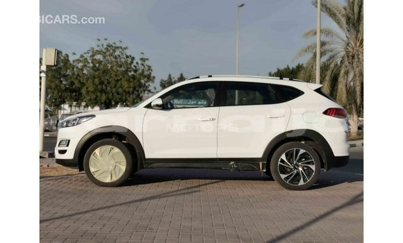 Acheter Import Voiture Hyundai Tucson Blanc à Import - Dubai, État d'Abia Acheter Import Voiture Hyundai Tucson Blanc à Import - Dubai, État d'Abia
