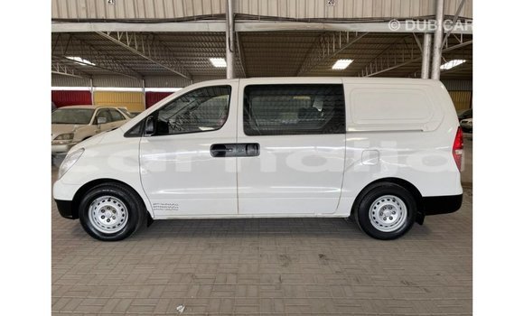 Buy Import Hyundai Accent White Car in Import - Dubai in Abia State Buy Import Hyundai Accent White Car in Import - Dubai in Abia State