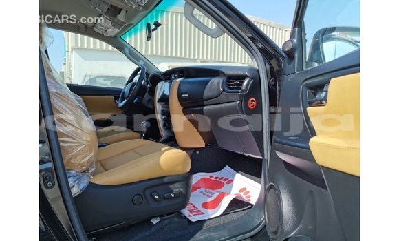 Acheter Import Voiture Toyota Fortuner Noir à Import - Dubai, État d'Abia Acheter Import Voiture Toyota Fortuner Noir à Import - Dubai, État d'Abia