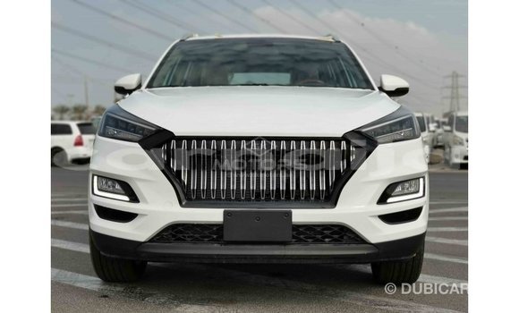Acheter Import Voiture Hyundai Tucson Blanc à Import - Dubai, État d'Abia Acheter Import Voiture Hyundai Tucson Blanc à Import - Dubai, État d'Abia