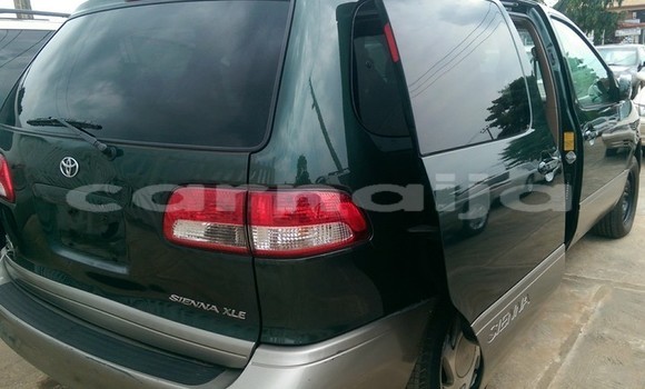 Acheter Occasion Voiture Toyota Sienna Vert à Ikorodu, État de Lagos