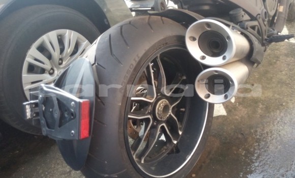 Acheter Neuf Moto Ducati Sport Noir à Ipokia, État d'Ogun Acheter Neuf Moto Ducati Sport Noir à Ipokia, État d'Ogun