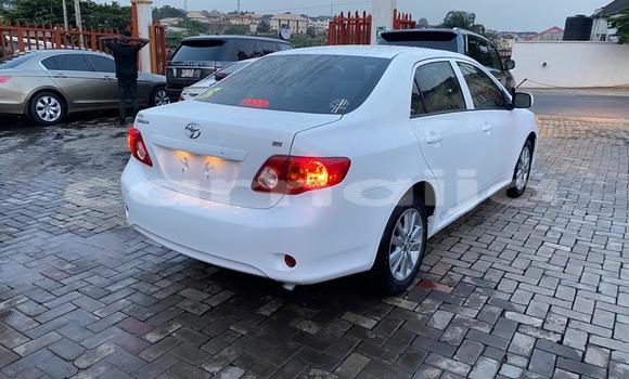 Buy Used Toyota Corolla White Car in Akodo in Lagos State Buy Used Toyota Corolla White Car in Akodo in Lagos State