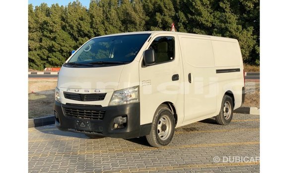 Acheter Import Voiture Nissan Urvan Blanc à Import - Dubai, État d'Abia Acheter Import Voiture Nissan Urvan Blanc à Import - Dubai, État d'Abia