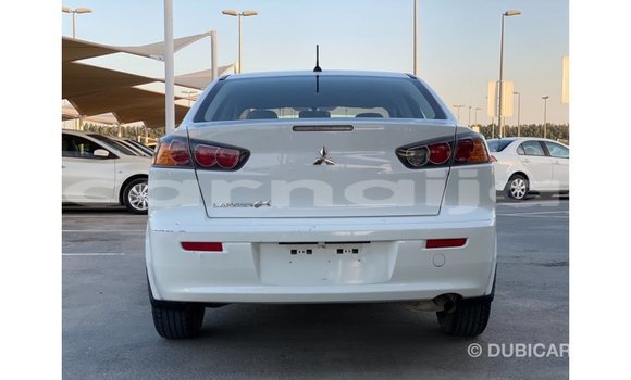 Buy Import Mitsubishi Lancer White Car in Import - Dubai in Abia State Buy Import Mitsubishi Lancer White Car in Import - Dubai in Abia State