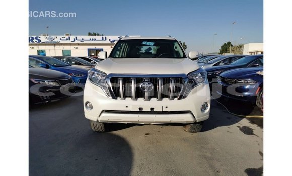 Acheter Import Voiture Toyota Prado Blanc à Import - Dubai, État d'Abia Acheter Import Voiture Toyota Prado Blanc à Import - Dubai, État d'Abia