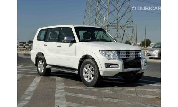 Buy Import Mitsubishi Pajero White Car in Import - Dubai in Abia State Buy Import Mitsubishi Pajero White Car in Import - Dubai in Abia State