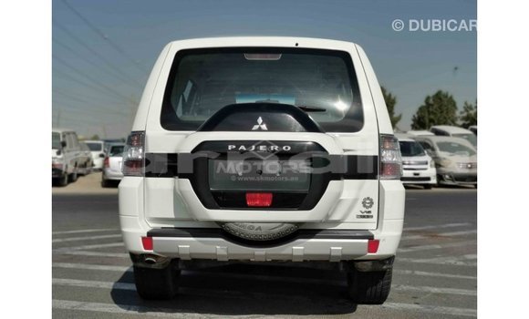 Buy Import Mitsubishi Pajero White Car in Import - Dubai in Abia State Buy Import Mitsubishi Pajero White Car in Import - Dubai in Abia State