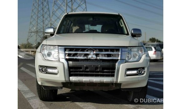 Buy Import Mitsubishi Pajero White Car in Import - Dubai in Abia State Buy Import Mitsubishi Pajero White Car in Import - Dubai in Abia State