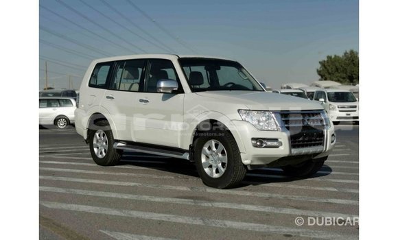 Buy Import Mitsubishi Pajero White Car in Import - Dubai in Abia State Buy Import Mitsubishi Pajero White Car in Import - Dubai in Abia State