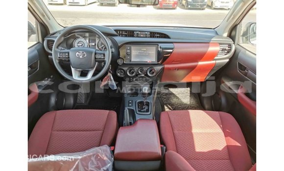 Buy Import Toyota Hilux White Car in Import - Dubai in Abia State Buy Import Toyota Hilux White Car in Import - Dubai in Abia State