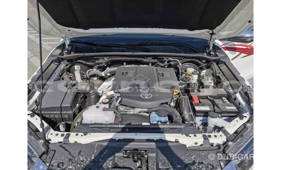 Buy Import Toyota Hilux White Car in Import - Dubai in Abia State Buy Import Toyota Hilux White Car in Import - Dubai in Abia State