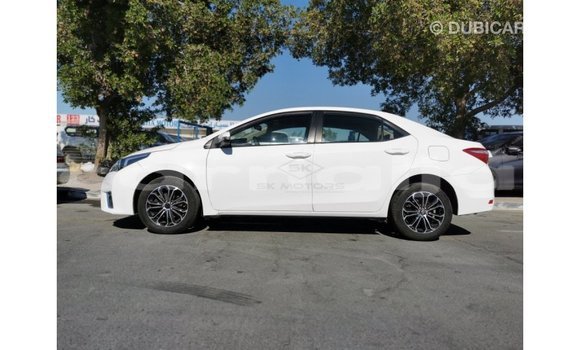 Acheter Import Voiture Toyota Corolla Blanc à Import - Dubai, État d'Abia Acheter Import Voiture Toyota Corolla Blanc à Import - Dubai, État d'Abia