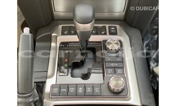 Acheter Import Voiture Toyota Land Cruiser Blanc à Import - Dubai, État d'Abia Acheter Import Voiture Toyota Land Cruiser Blanc à Import - Dubai, État d'Abia