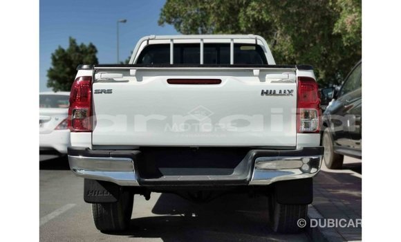 Buy Import Toyota Hilux White Car in Import - Dubai in Abia State Buy Import Toyota Hilux White Car in Import - Dubai in Abia State