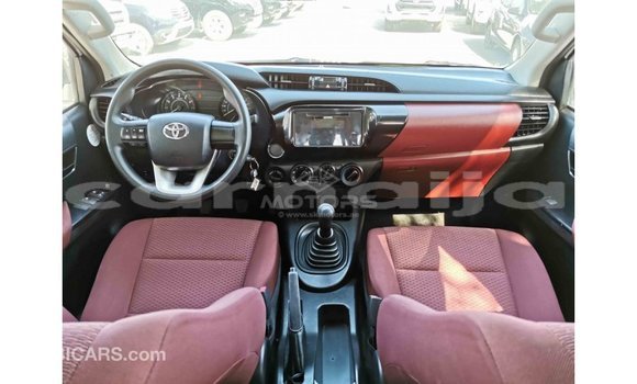Buy Import Toyota Hilux White Car in Import - Dubai in Abia State Buy Import Toyota Hilux White Car in Import - Dubai in Abia State