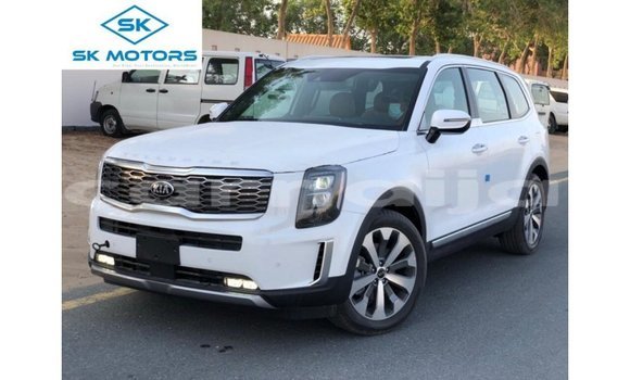 Acheter Import Voiture Kia Carens Blanc à Import - Dubai, État d'Abia Acheter Import Voiture Kia Carens Blanc à Import - Dubai, État d'Abia