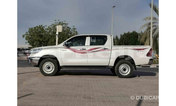 Buy Import Toyota Hilux White Car in Import - Dubai in Abia State Buy Import Toyota Hilux White Car in Import - Dubai in Abia State