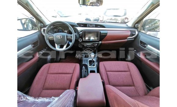 Acheter Import Voiture Toyota Hilux Noir à Import - Dubai, État d'Abia Acheter Import Voiture Toyota Hilux Noir à Import - Dubai, État d'Abia