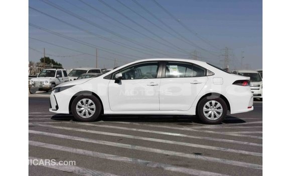 Buy Import Toyota Corolla White Car in Import - Dubai in Abia State Buy Import Toyota Corolla White Car in Import - Dubai in Abia State