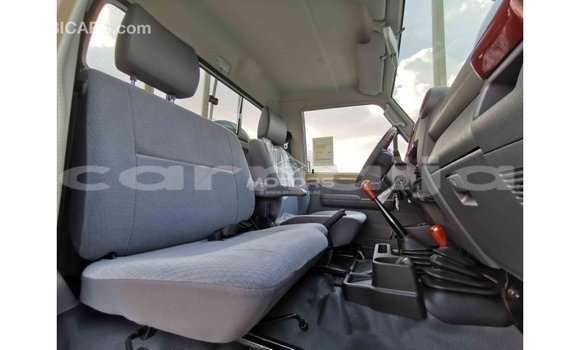 Buy Import Toyota Land Cruiser Beige Car in Import - Dubai in Abia State Buy Import Toyota Land Cruiser Beige Car in Import - Dubai in Abia State