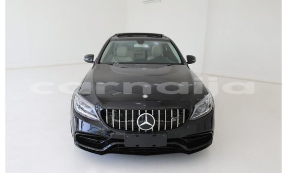 Buy Import Mercedes‒Benz 1117 Black Truck in Import - Dubai in Abia State Buy Import Mercedes‒Benz 1117 Black Truck in Import - Dubai in Abia State