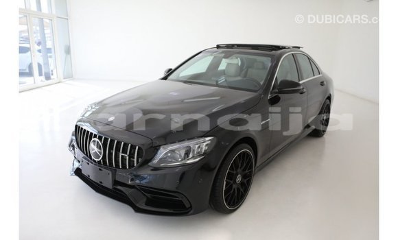 Buy Import Mercedes‒Benz 1117 Black Truck in Import - Dubai in Abia State Buy Import Mercedes‒Benz 1117 Black Truck in Import - Dubai in Abia State