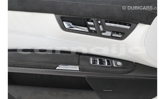 Buy Import Mercedes‒Benz 1117 White Truck in Import - Dubai in Abia State Buy Import Mercedes‒Benz 1117 White Truck in Import - Dubai in Abia State