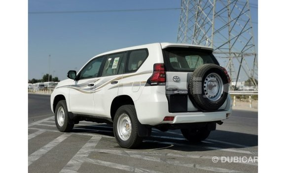 Buy Import Toyota Prado White Car in Import - Dubai in Abia State Buy Import Toyota Prado White Car in Import - Dubai in Abia State