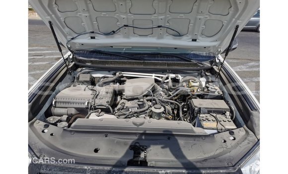 Buy Import Toyota Prado White Car in Import - Dubai in Abia State Buy Import Toyota Prado White Car in Import - Dubai in Abia State