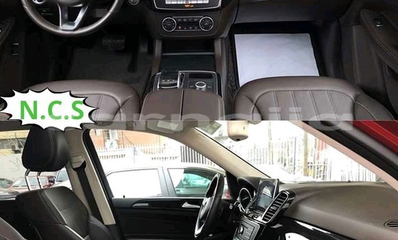 Acheter Import Voiture Mercedes-Benz GLE Rouge à Abeokuta, État d'Ogun Acheter Import Voiture Mercedes-Benz GLE Rouge à Abeokuta, État d'Ogun