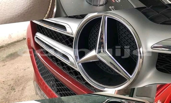 Acheter Import Voiture Mercedes-Benz GLE Rouge à Abeokuta, État d'Ogun Acheter Import Voiture Mercedes-Benz GLE Rouge à Abeokuta, État d'Ogun