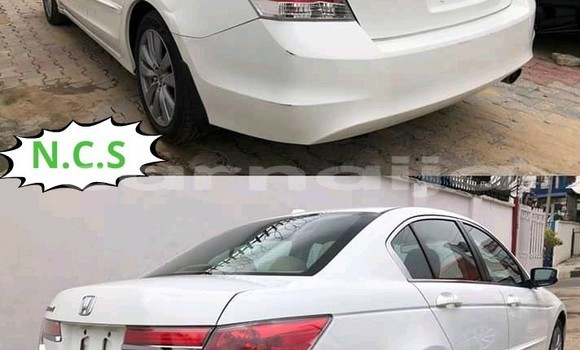 Acheter Import Voiture Honda Accord Blanc à Bauchi, Bauchi Acheter Import Voiture Honda Accord Blanc à Bauchi, Bauchi