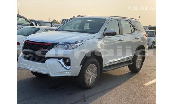 Buy Import Toyota Fortuner White Car in Import - Dubai in Abia State Buy Import Toyota Fortuner White Car in Import - Dubai in Abia State