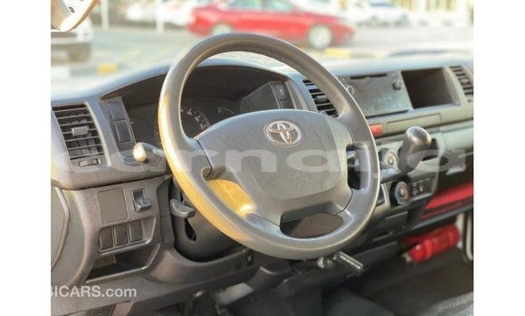 Buy Import Toyota Hiace White Car in Import - Dubai in Abia State Buy Import Toyota Hiace White Car in Import - Dubai in Abia State