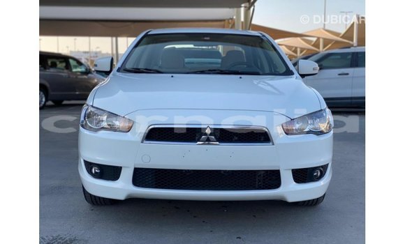 Buy Import Mitsubishi Lancer White Car in Import - Dubai in Abia State Buy Import Mitsubishi Lancer White Car in Import - Dubai in Abia State