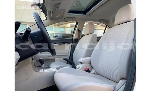 Buy Import Mitsubishi Lancer White Car in Import - Dubai in Abia State Buy Import Mitsubishi Lancer White Car in Import - Dubai in Abia State
